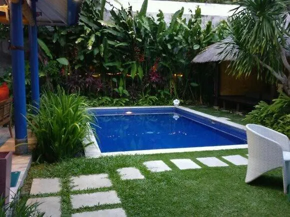 Your Tropical Oasis Mason